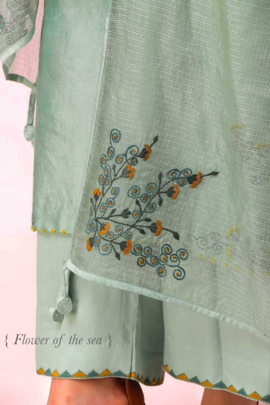 Flower of the sea Kurta set - Image 4
